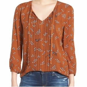 Hinge Peasant Blouse